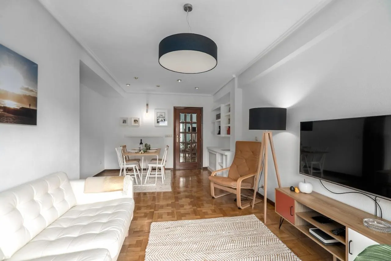 Apartamento Muy Comodo Con Parking San Sebastián
