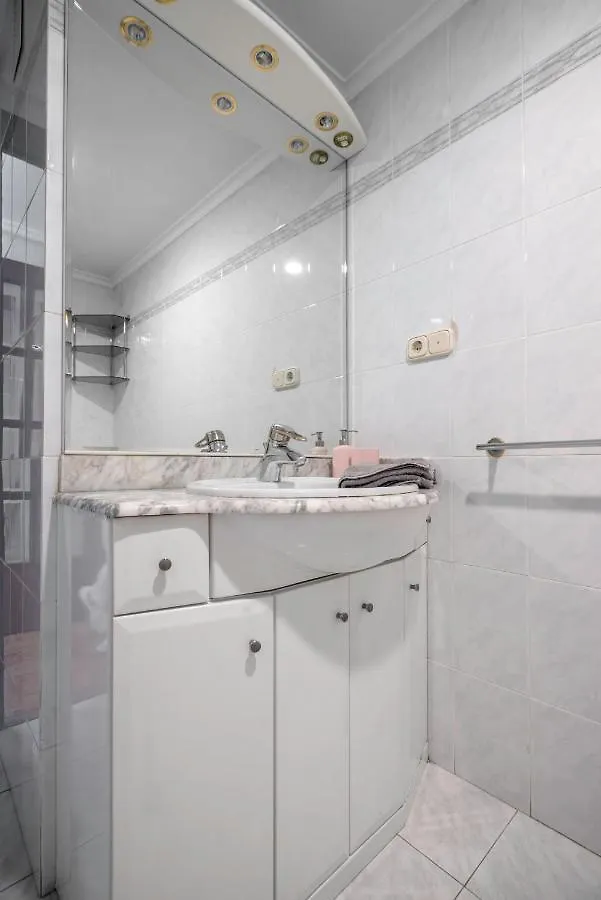 Apartamento Muy Comodo Con Parking 산세바스티안 0*,  스페인