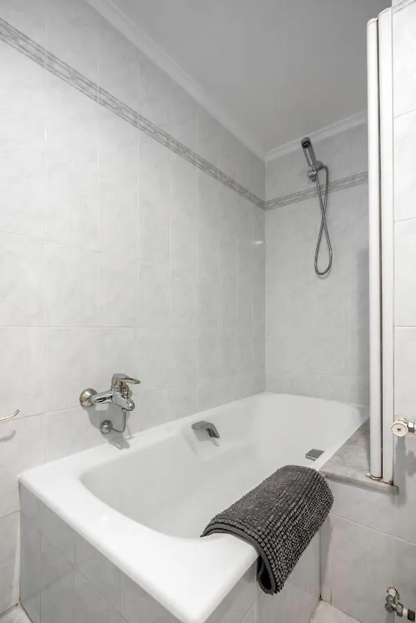 Apartamento Muy Comodo Con Parking 산세바스티안 아파트